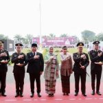 HD Serahkan Sapi Qurban ke Masyarakat